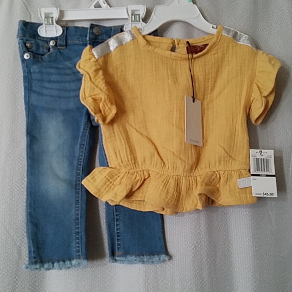 NWT 7for All Mankind jeans and yellow top